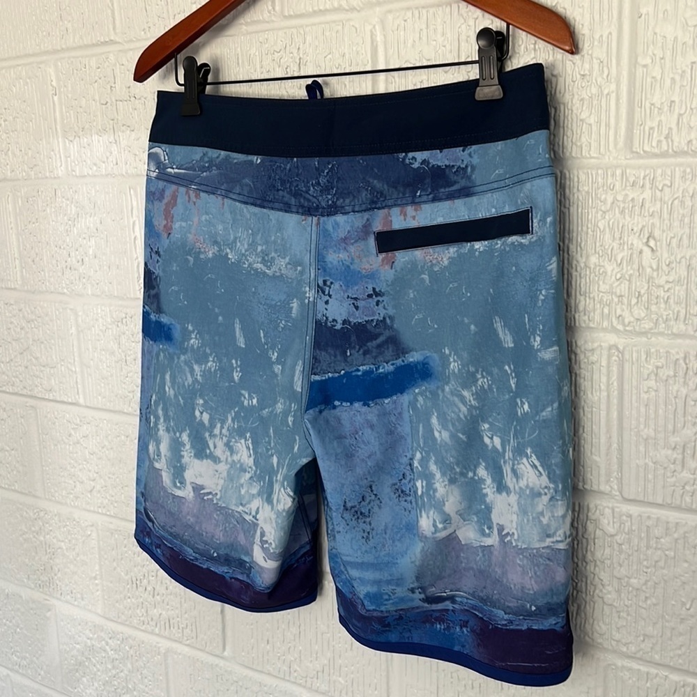 Prana Men’s High Seas BOARDSHORTS - Size 32” waist - Picture 5 of 10